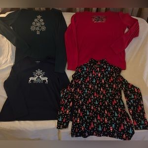 3 Croft & Barrow Christmas long sleeve tees and 1 Festive tree tee❤️